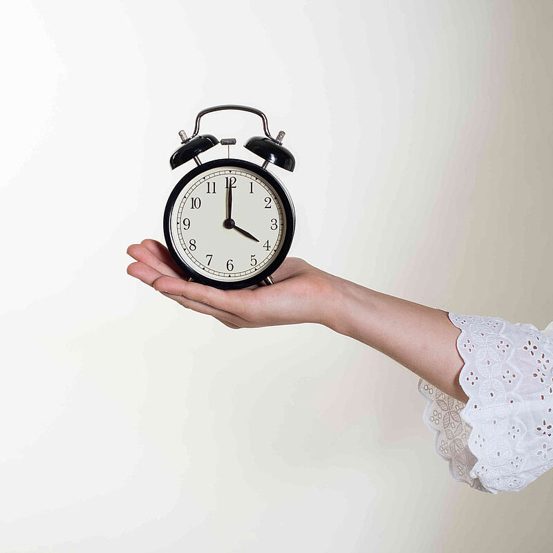 Uhrzeit | OPTINVEST Beamte