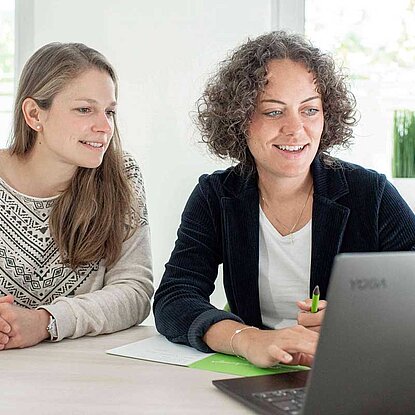 Das macht uns besonders | OPTINVEST Beamte